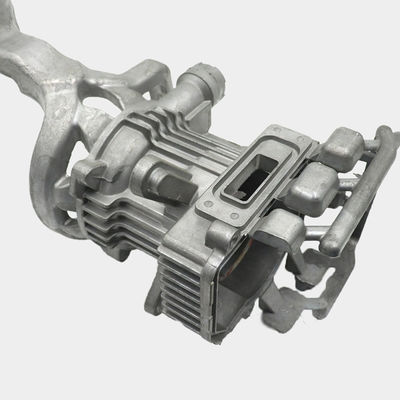Yüksek kaliteli Alüminyum alaşım döşeme döküm araba parçaları Yeni Otomatik direksiyon döşeme döküm metal parçaları
