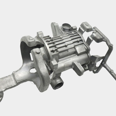 Yüksek kaliteli Alüminyum alaşım döşeme döküm araba parçaları Yeni Otomatik direksiyon döşeme döküm metal parçaları